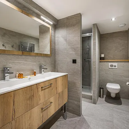 Apartment Proche Des Pistes - Fr-1-563-57 *