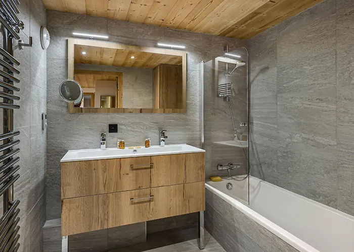 Proche Des Pistes - Fr-1-563-57 * Courchevel